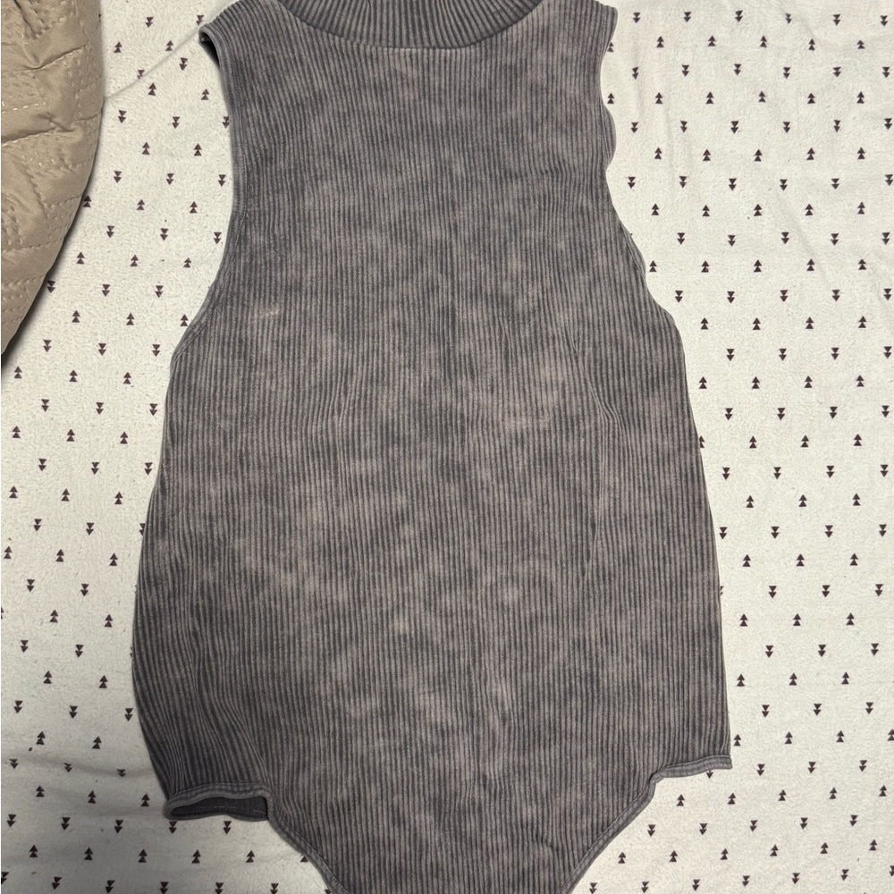 Forever 21 Charcoal Ribbed Turtleneck Bodysuit